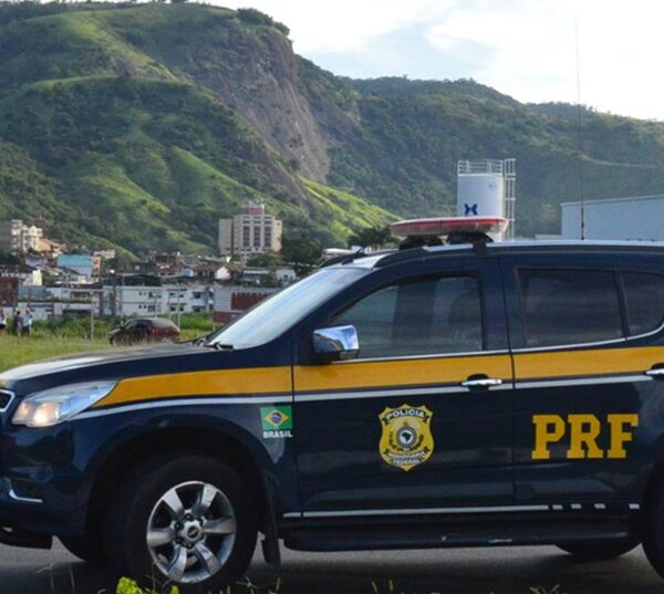 PRF aumenta fiscalização nas rodovias para feriado de Nossa Senhora Aparecida