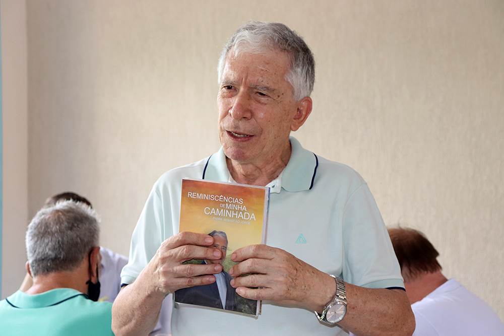 Cônego Sebastião Jorge Corrêa celebra missa na Catedral no dia 13 de dezembro