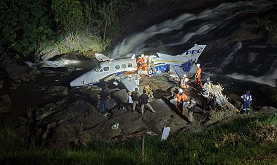 Avião de Marília Mendonça atingiu cabo de alta tensão da Cemig, em Caratinga, antes de cair