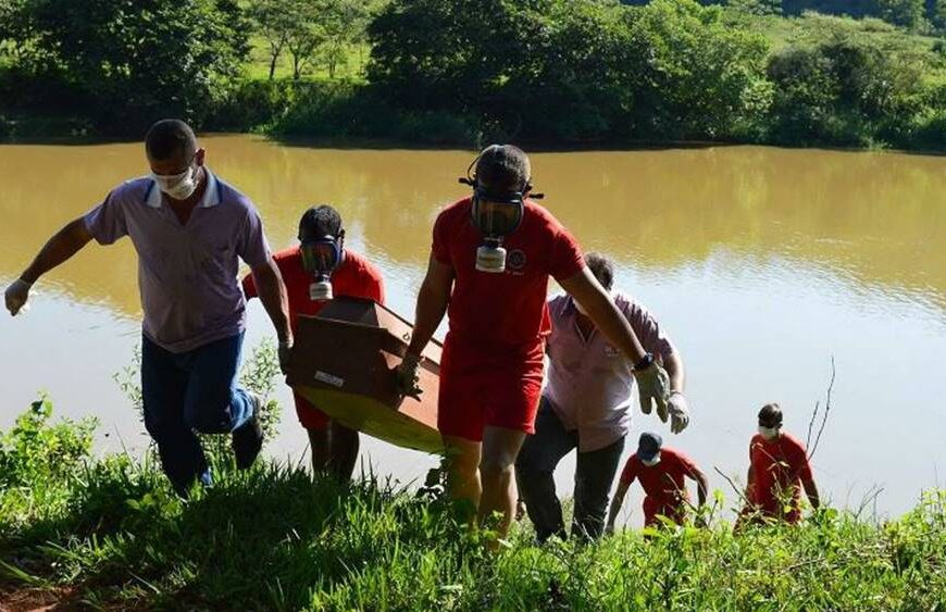 Dois corpos são encontrados no Rio Pomba em Leopoldina