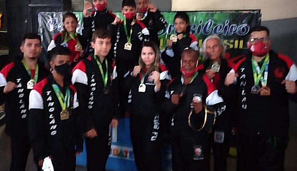 Equipe de Kung fu de Leopoldina conquista 17 medalhas no campeonato brasileiro em Taubaté