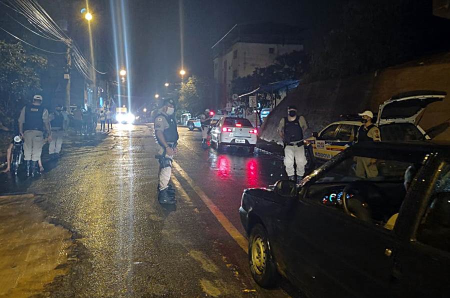 Operação Lei Seca fiscaliza 75 veículos no Bela Vista em Leopoldina