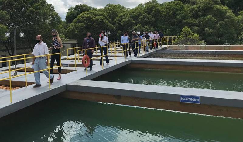 Presidente da Copasa visita Leopoldina e promove encontro com autoridades e lideranças locais