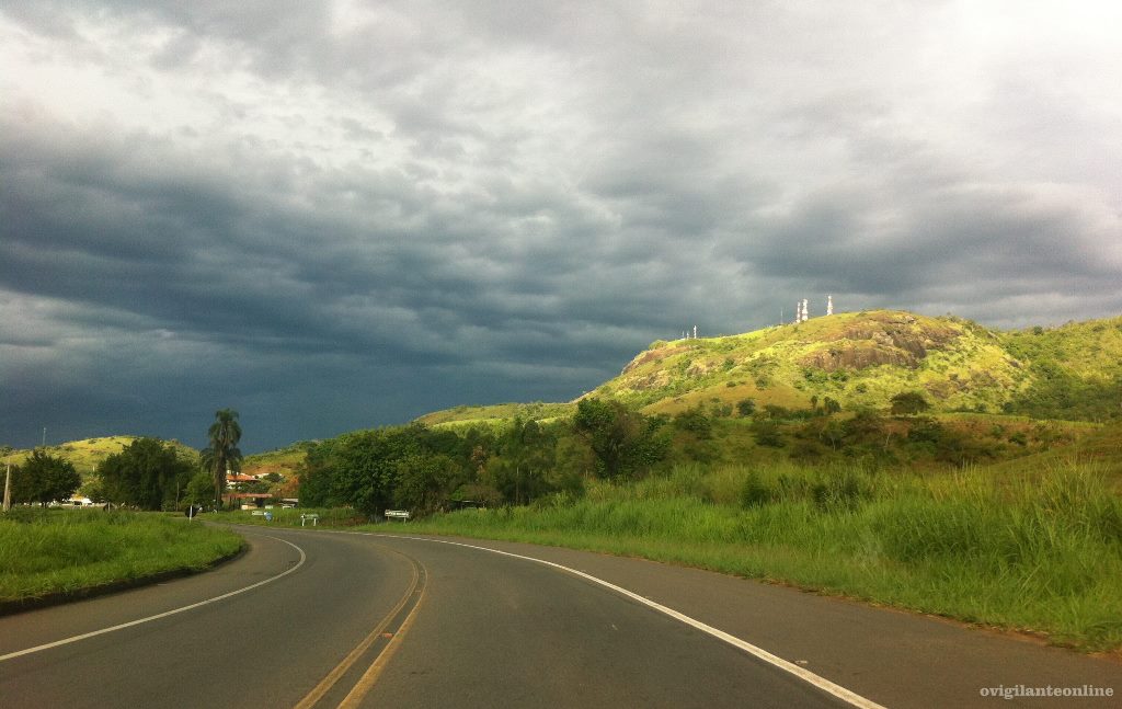 Leopoldina e região estão em alerta para chuvas fortes