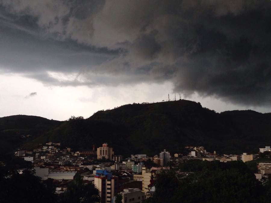 Semana será de chuva intensa na região com risco de tempestades e alagamentos