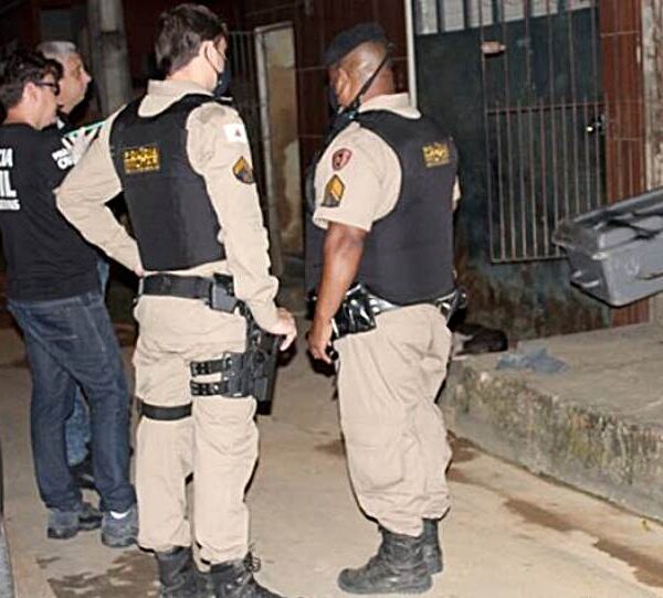 Mulher é encontrada morta e com sinais de violência em Muriaé