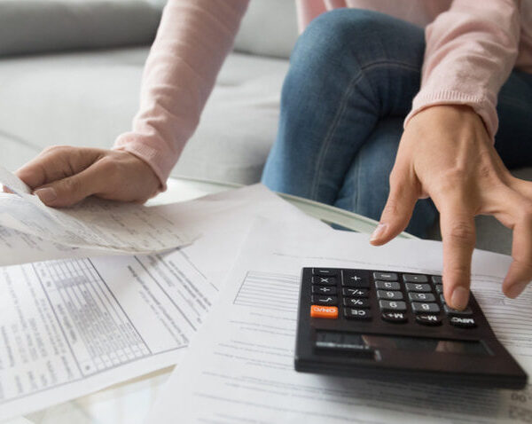 Procon lança cartilha com dicas para não cair no golpe do empréstimo consignado