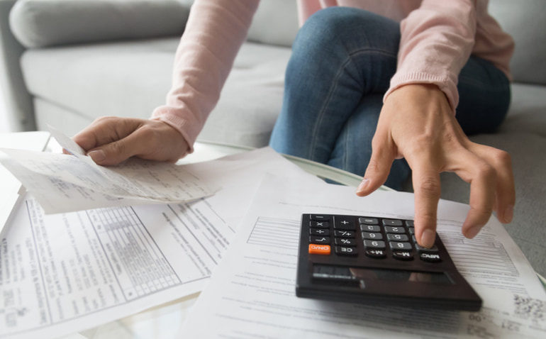 Procon lança cartilha com dicas para não cair no golpe do empréstimo consignado