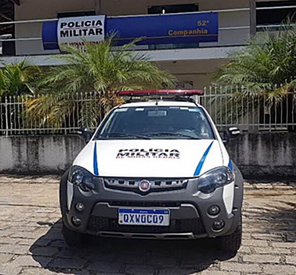 Criminosos armados assaltam joalheria no Centro de Além Paraíba