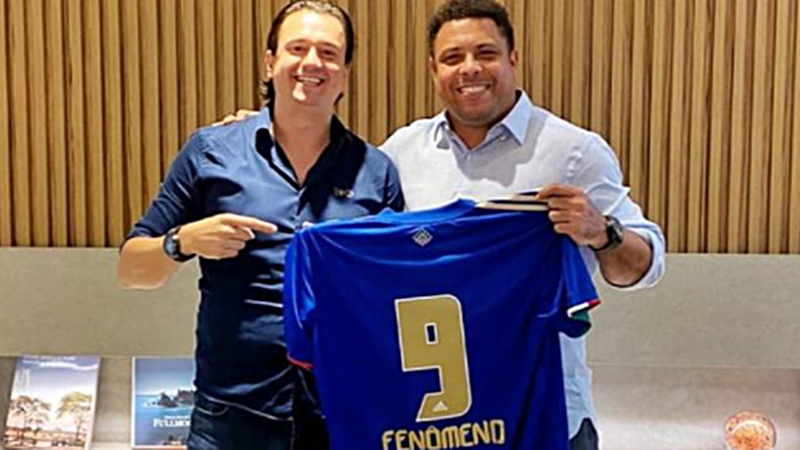 Ronaldo Fenômeno anuncia compra do Cruzeiro por R$ 400 milhões