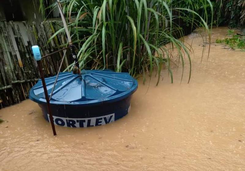 Chuva constante causa alagamento em São Martinho e mais deslizamentos no Centro de Leopoldina