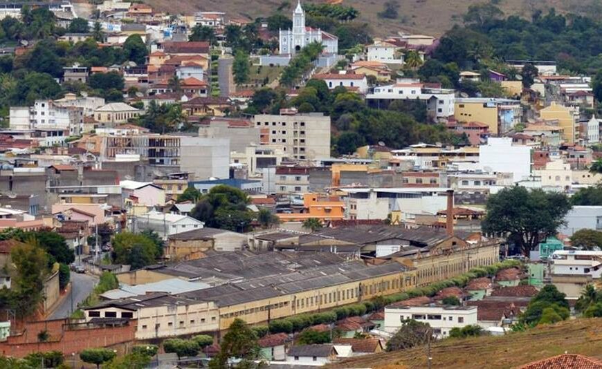 Jovem mata namorado a facadas em São João Nepomuceno