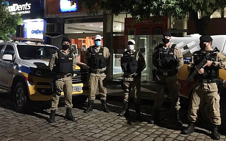 Batalhão da Polícia Militar faz operação de prevenção a ataques a caixas eletrônicos em Leopoldina e região
