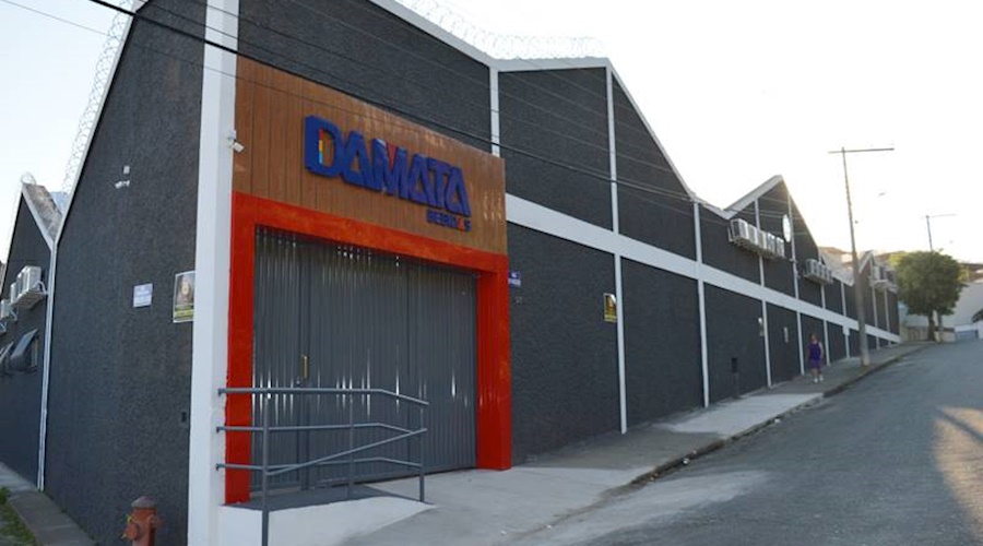 Damata Bebidas divulga vaga para repositor de supermercado em Leopoldina