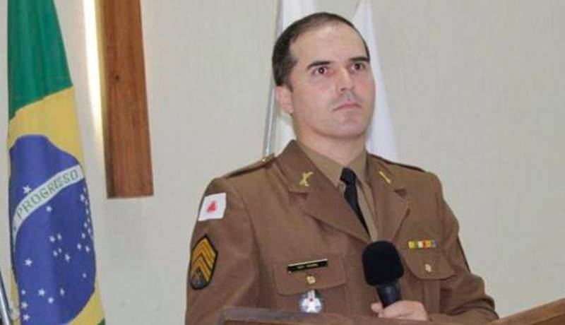Novo comandante do 3º Pelotão da PM é apresentado aos prefeitos de Recreio e Argirita