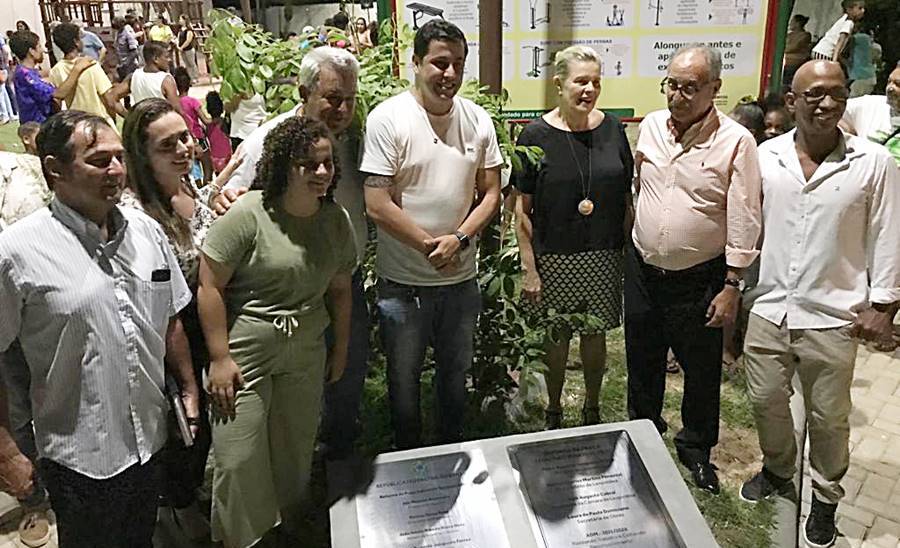 Revitalização da Praça Sebastião Venâncio Filho é entregue aos moradores do Nova Leopoldina