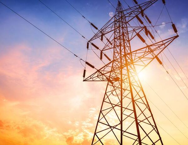 Aneel aprova empréstimo de R$ 10,5 bi para distribuidoras de energia