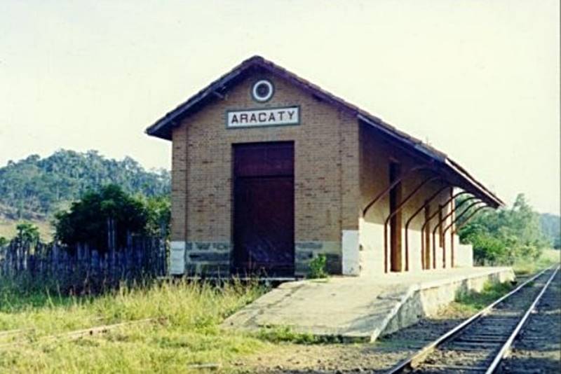 Ciclista se perde em trilha e é resgatado por bombeiros em distrito de Cataguases