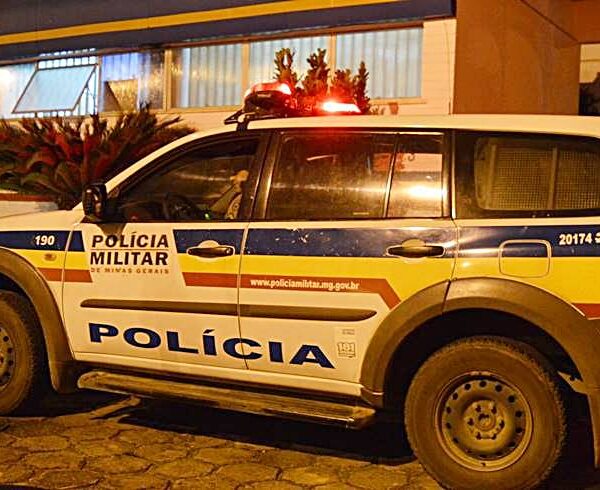 Ladrão furta pedestre e acaba preso pela PM enquanto fugia em Leopoldina