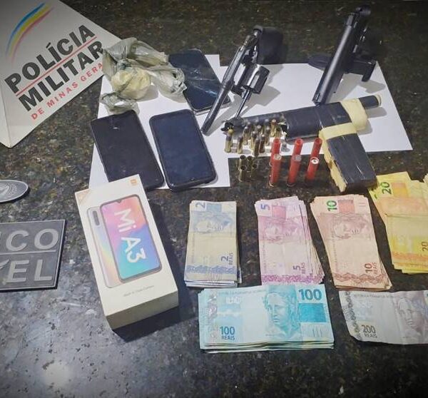 PM prende criminosos e apreende arma de fogo após roubo em Recreio