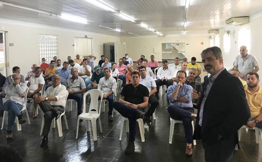 Leopoldina sedia reunião para elaboração de Arranjo Produtivo Local (APL) da pecuária leiteira