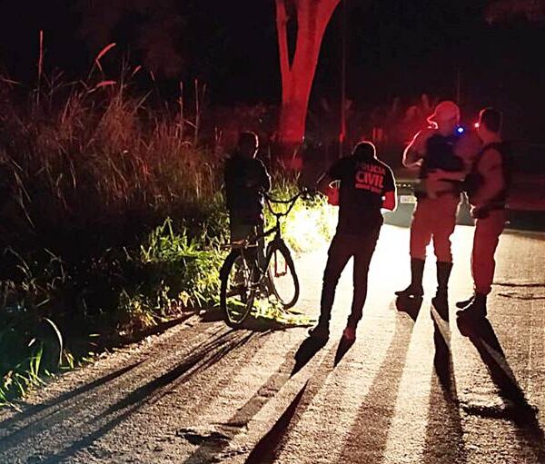 Idoso de 68 anos morre atropelado e motorista foge do local em Bicas