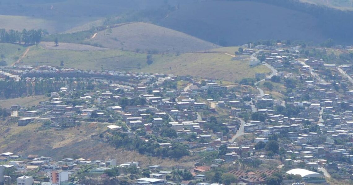 Falta de água constante gera transtornos para moradores do Cidade Alta em Leopoldina
