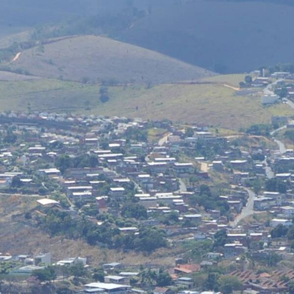 Falta de água constante gera transtornos para moradores do Cidade Alta em Leopoldina