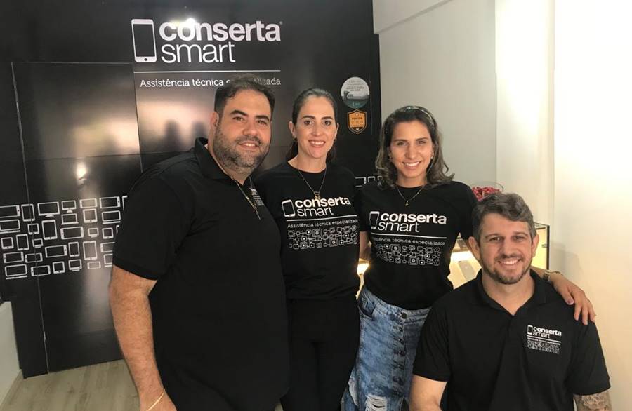 Conserta Smart, assistência técnica especializada em celulares e tablets inaugura loja em Leopoldina