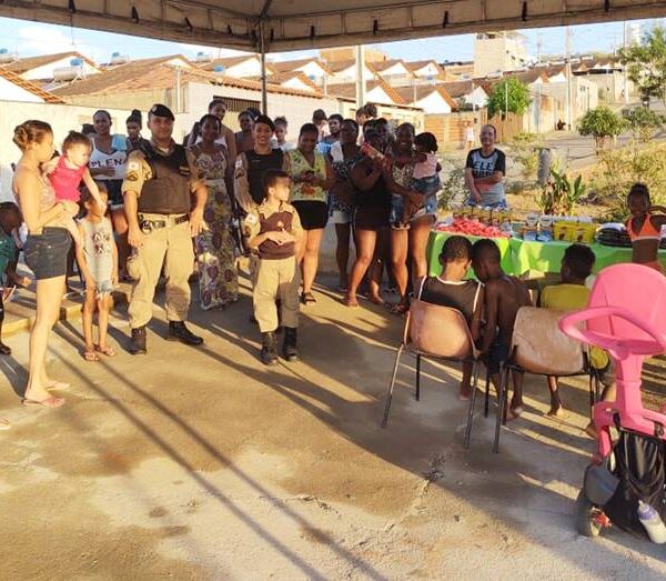 Bairro Solar em Leopoldina inaugura ‘mercadinho solidário’ em parceria com Polícia Militar