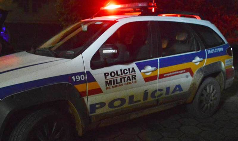 Jovem é ferido com pauladas na cabeça em Leopoldina