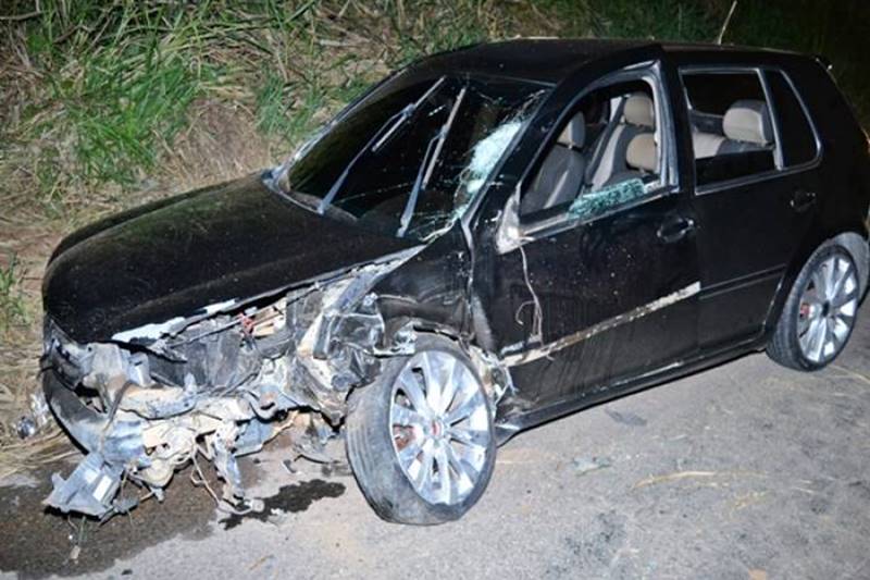 Motociclista morre após bater de frente em carro na BR-116 em Muriaé