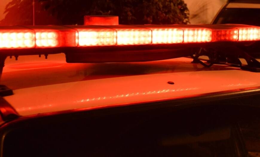 Homem de 32 anos morre após moto bater em árvore na MG-285 em Cataguases