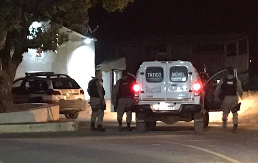 Criminoso rende funcionários e assalta comércio no Rosário em Leopoldina