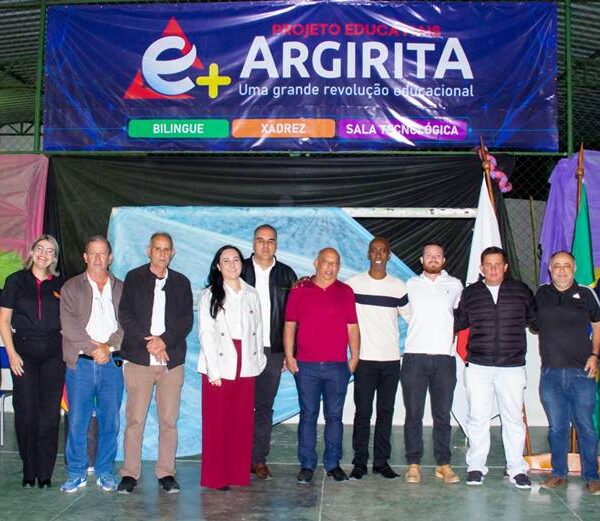 Argirita apresenta Projeto Educa Mais e é vanguarda no ensino público do país