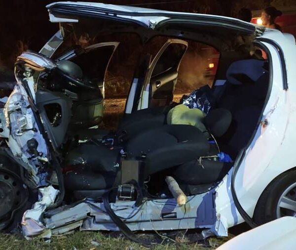 Grave acidente deixa 4 feridos próximo ao trevo de Tebas em Leopoldina