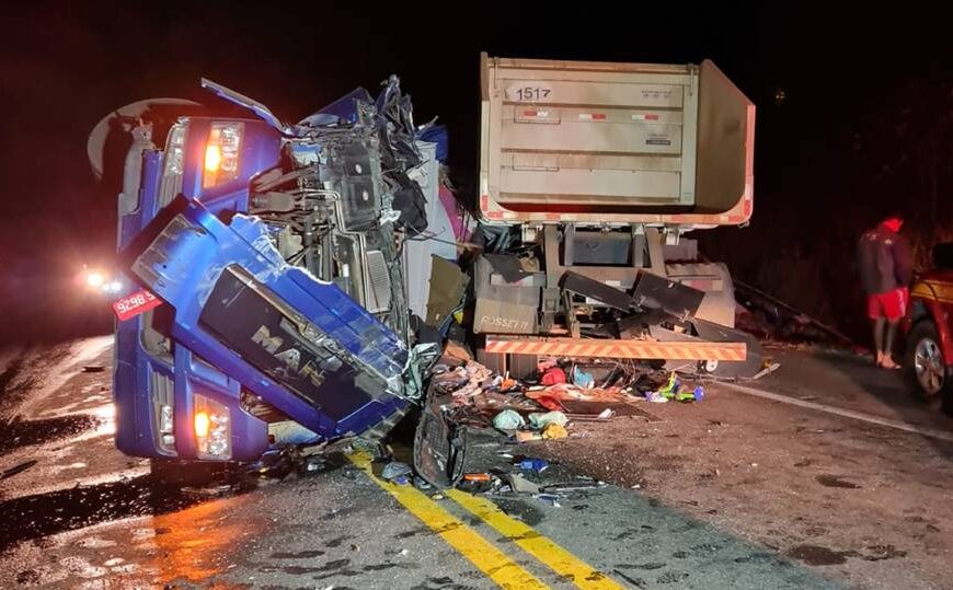 Grave acidente na Serra da Vileta em Leopoldina deixa um morto e um ferido grave