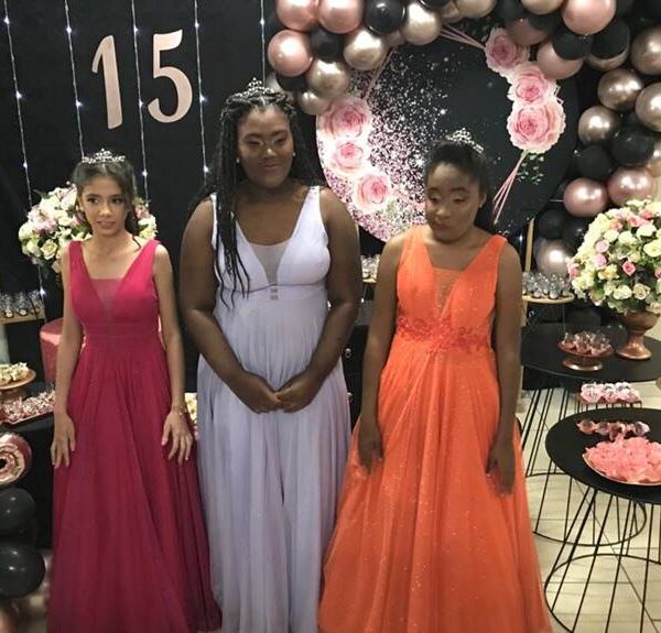 Grupo Anjos de Luz promove 3º ‘Realizando um Sonho de Menina’ em Leopoldina