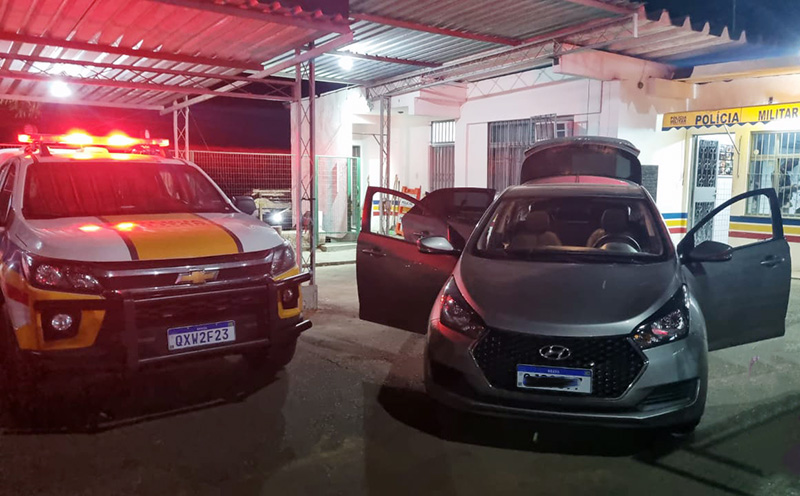 PMRv apreende veículo clonado com perfurações à bala em Astolfo Dutra