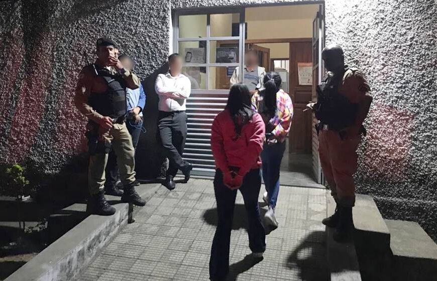 Suspeitas de furto na região são presas pela PM em Leopoldina