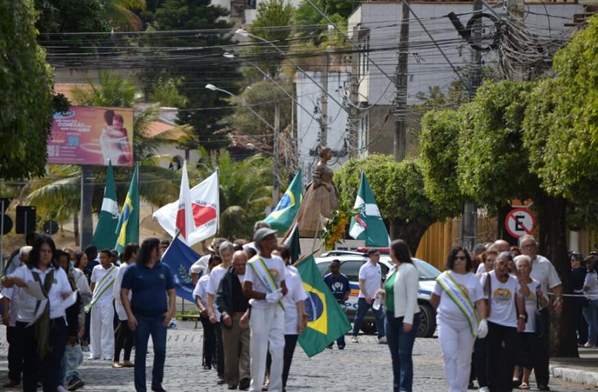 Bicentenário da Independência do Brasil é celebrado com desfile em Leopoldina
