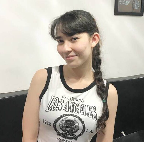 Atriz leopoldinense está no elenco de ‘A Família Addams’ com estreia em outubro em Juiz de Fora