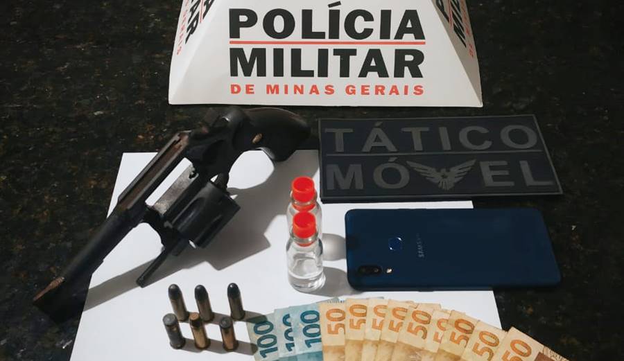 PM apreende arma de fogo e evita homicídio em Leopoldina