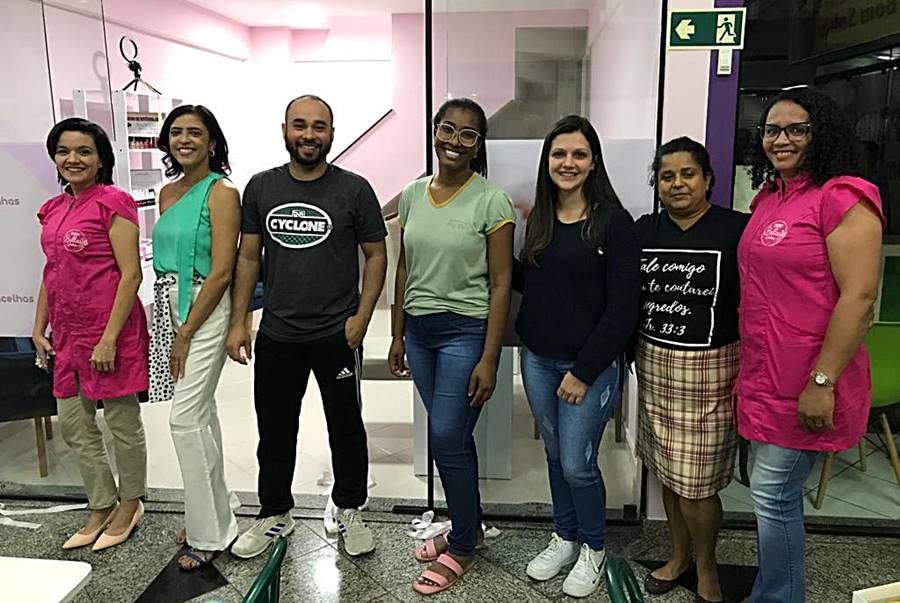 Salão de Manicure e Consultório de Análise Corporal em Leopoldina