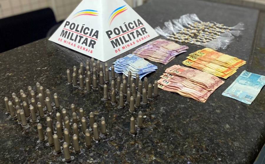 PM apreende drogas e prende dois suspeitos no Eldorado em Leopoldina