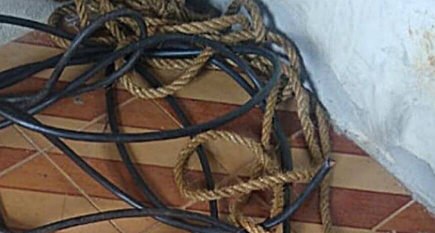 Homem furta fio de cobre de semáforo e é preso pela PM em Ubá