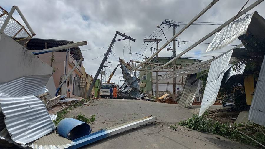 Energisa restabelece energia para quase 90% dos clientes após forte temporal em Muriaé