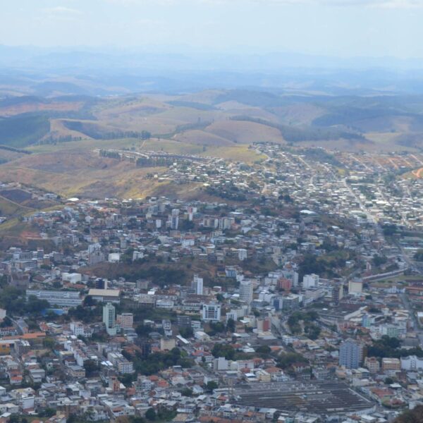 Mais de 20 bairros de Leopoldina podem sofrer com falta de abastecimento de água neste sábado