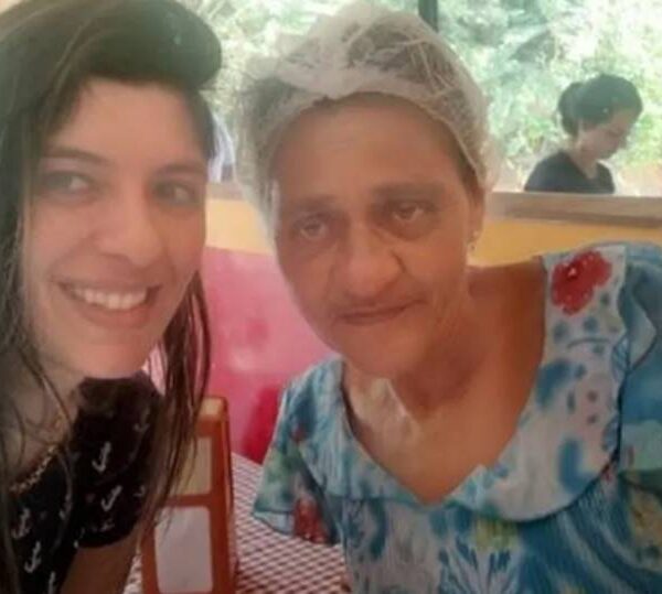 Mulher encontra envelopes com R$ 5 mil e devolve dinheiro para proprietária em Mar de Espanha