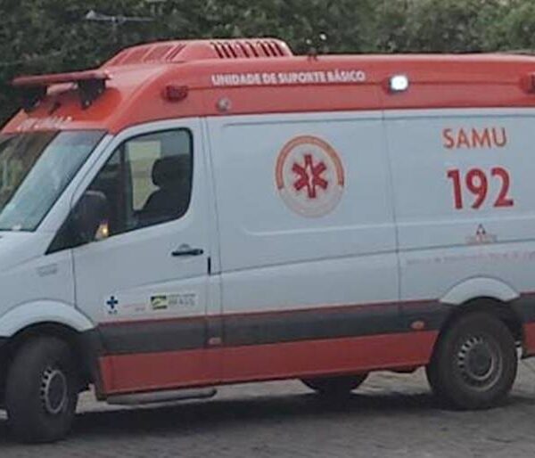 Homem morre após esbarrar vergalhão na rede elétrica em Cataguases